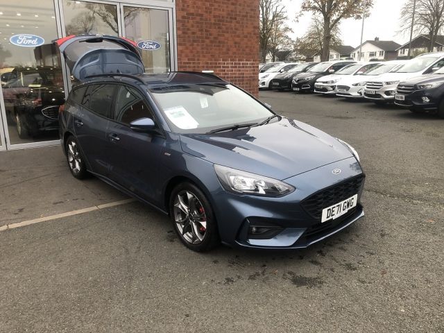 Ford Focus ST-Line Estate 1.0L EcoBoost 125PS mHEV FWD 6 Speed Manual