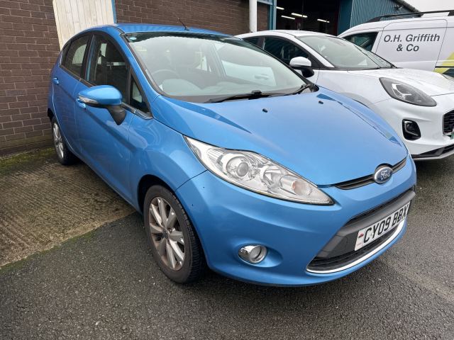 Ford 1.6 TDCi Zetec Hatchback 5dr Diesel Manual (110 g/km, 89 bhp) (M13016)