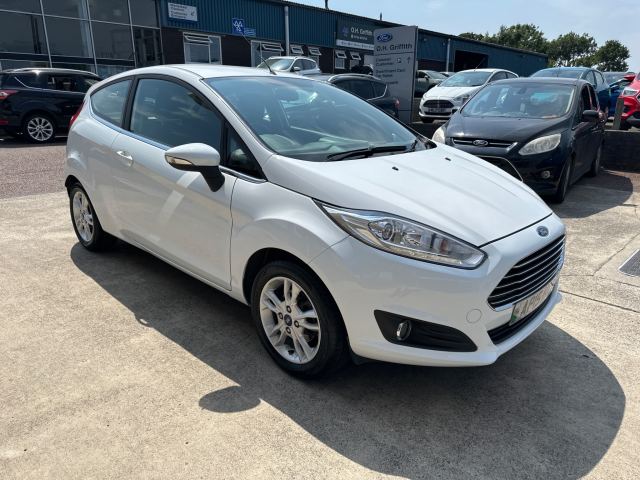 Ford 1.25 Zetec Hatchback 3dr Petrol Manual Euro 6 (82 ps) (M13111)