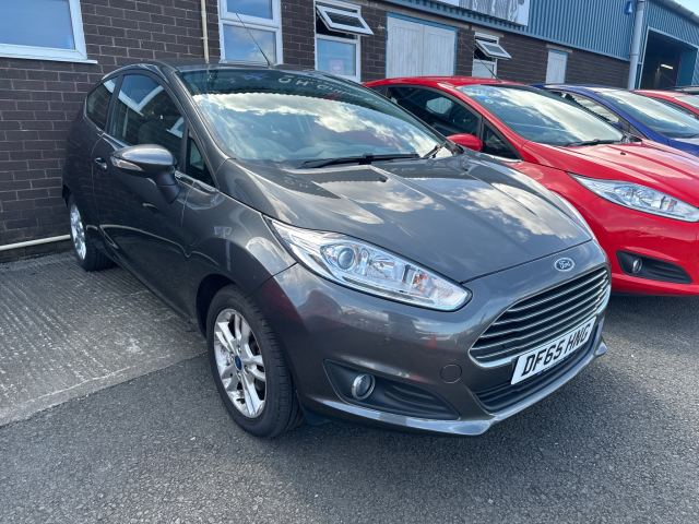 Ford 1.25 Zetec Hatchback 3dr Petrol Manual Euro 6 (82 ps) (M13126)